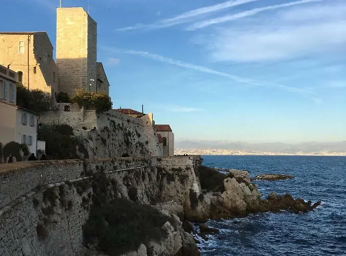 Apartment Beautiful One-bedroom - Picasso 2 - Stayinantibes *